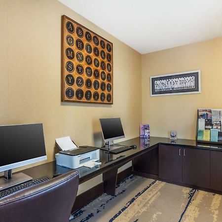 Best Western Plus University Park Inn & Suites State College Extérieur photo
