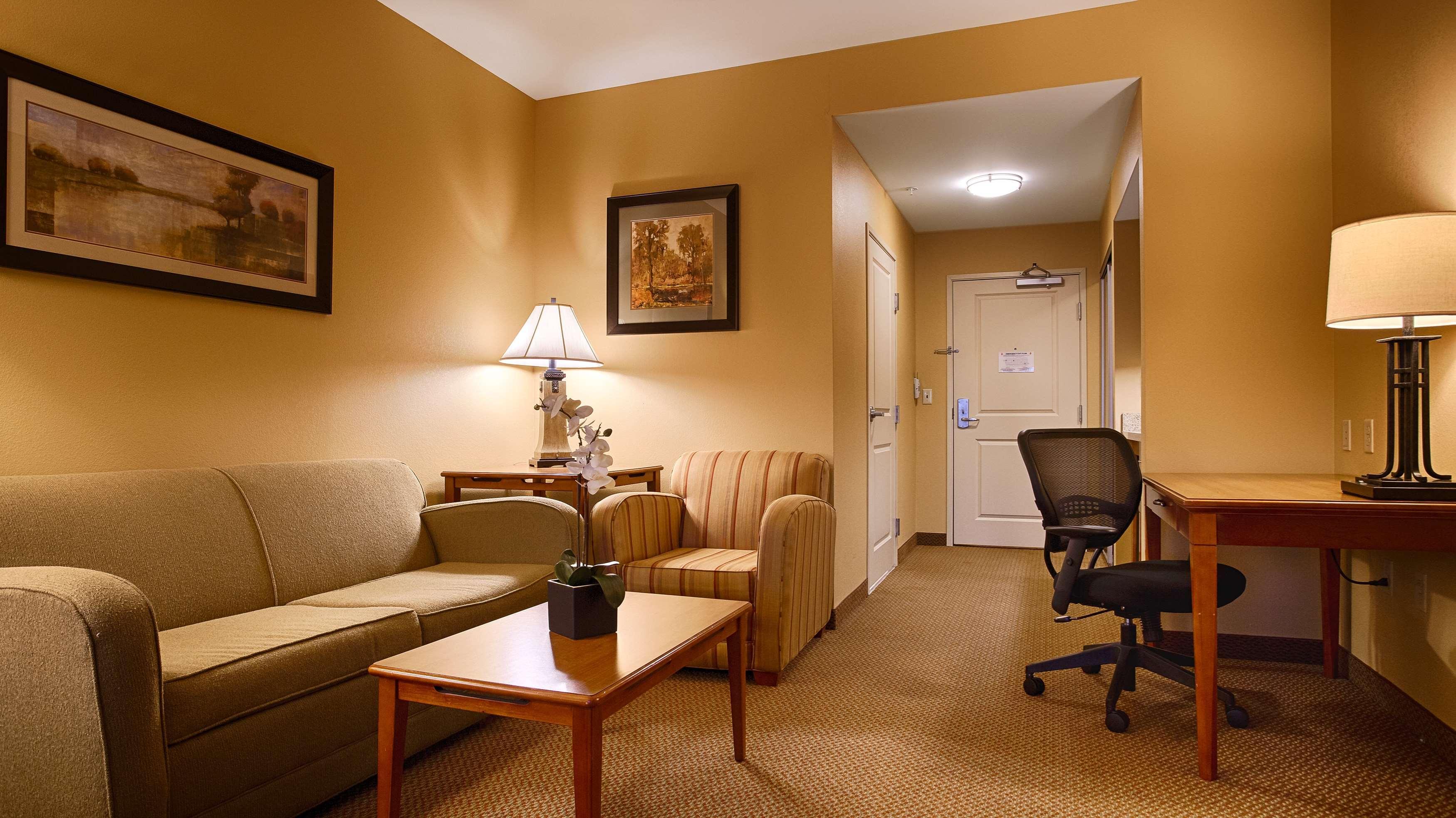 Best Western Plus University Park Inn & Suites State College Extérieur photo