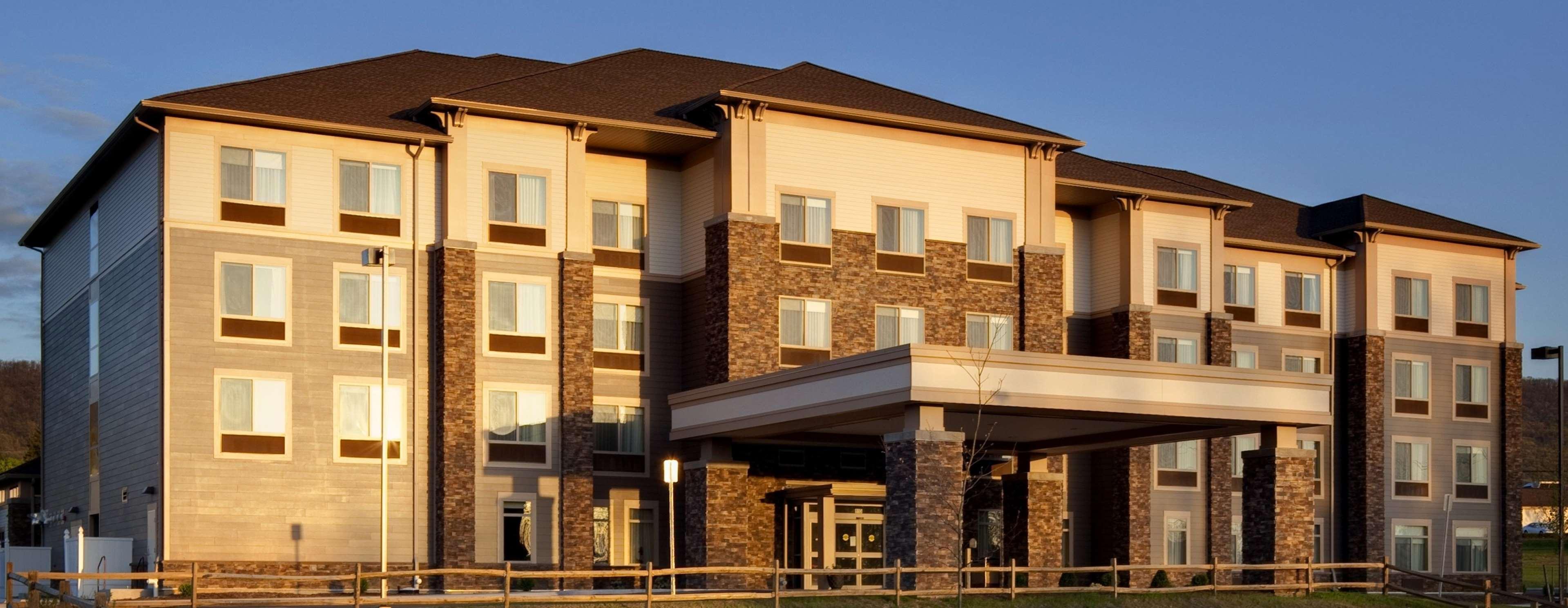 Best Western Plus University Park Inn & Suites State College Extérieur photo