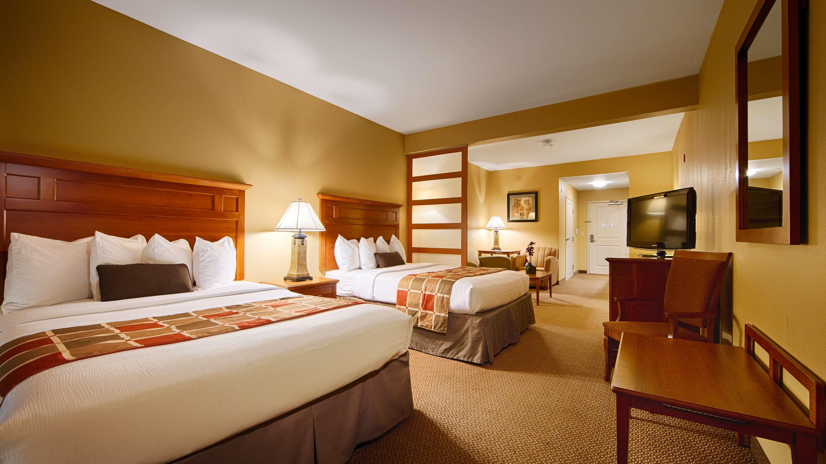 Best Western Plus University Park Inn & Suites State College Extérieur photo