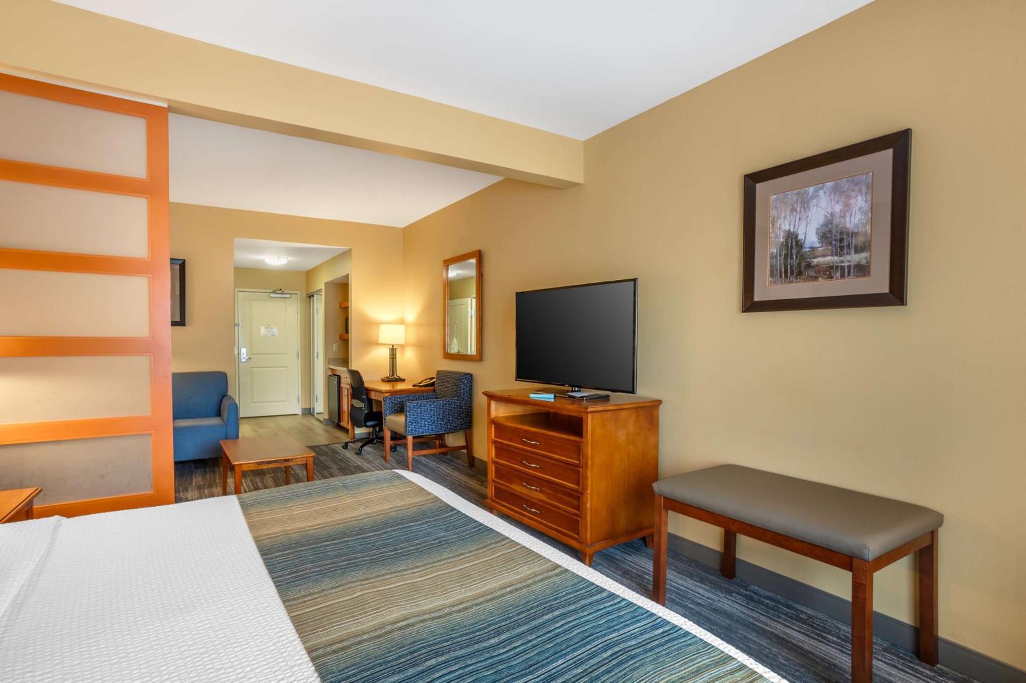 Best Western Plus University Park Inn & Suites State College Extérieur photo