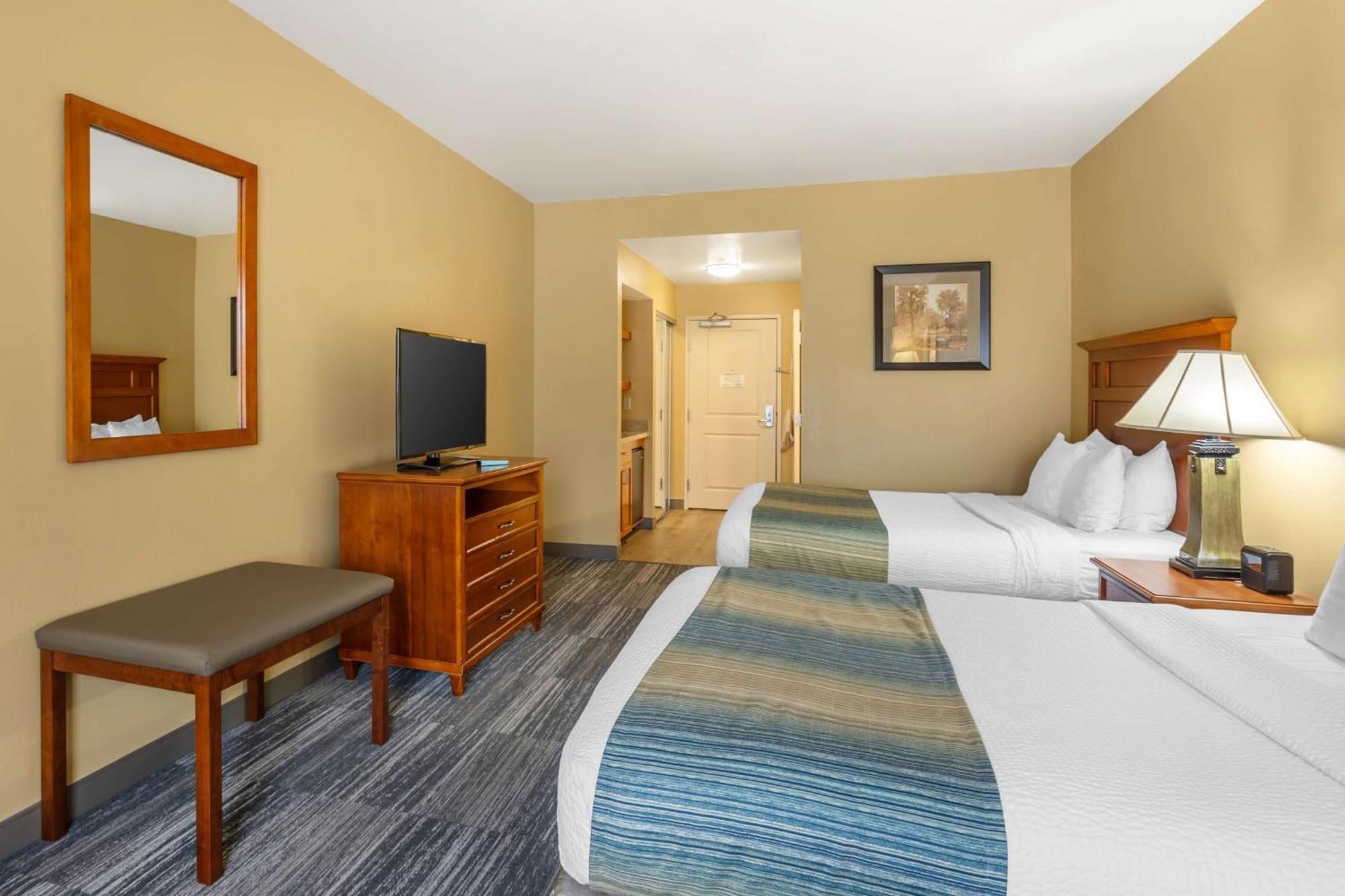 Best Western Plus University Park Inn & Suites State College Extérieur photo