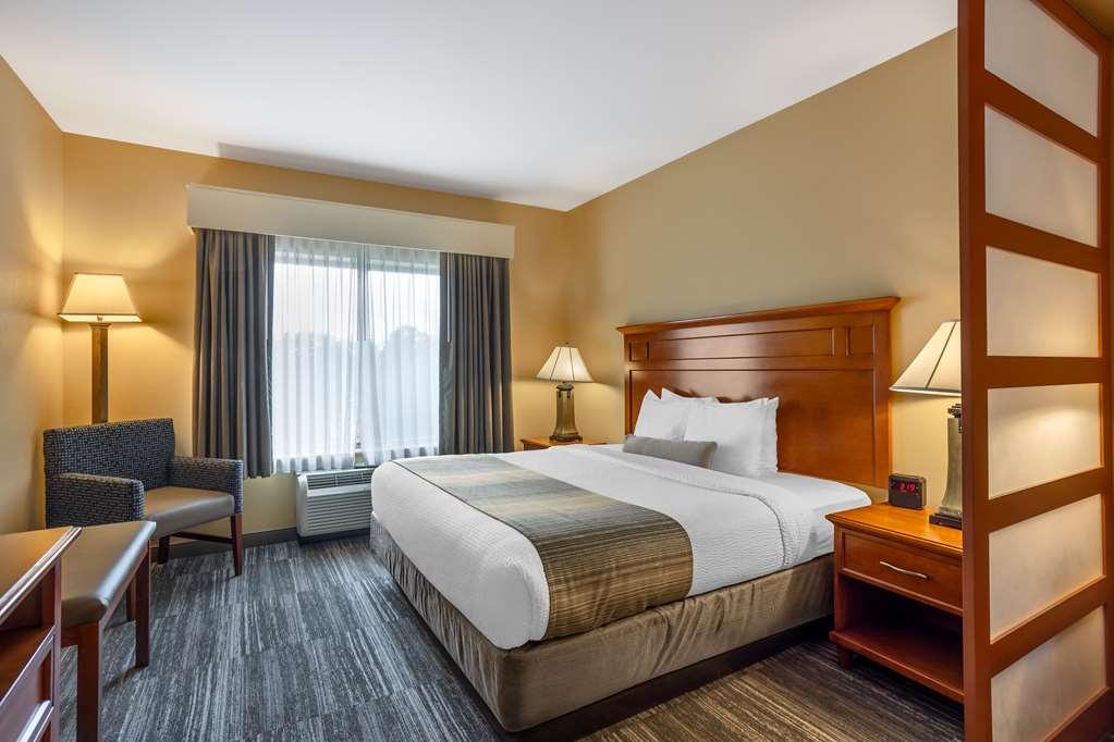 Best Western Plus University Park Inn & Suites State College Chambre photo