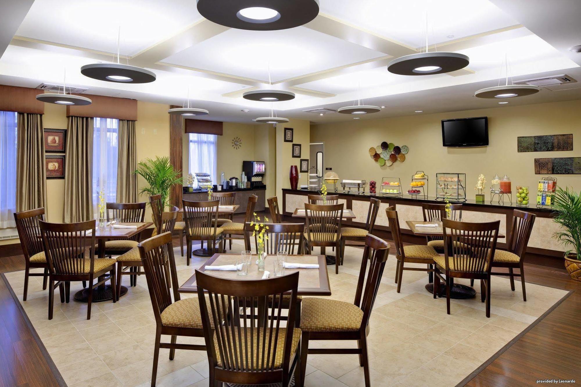 Best Western Plus University Park Inn & Suites State College Restaurant photo